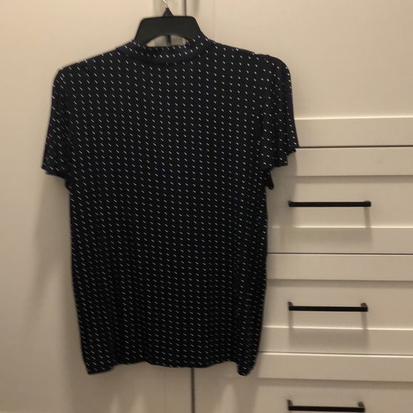 Ralph Lauren women’s top. - Picture 2 of 4